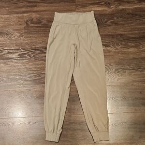 ❤️ LULULEMON HIGH RISE SUN SETTER JOGGERS, 2
